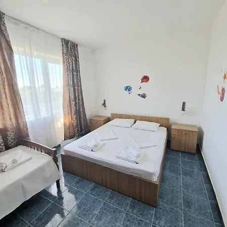 Mara Guest house